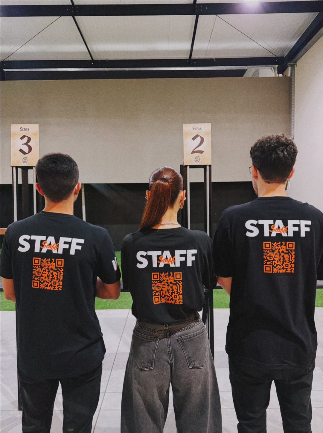 Equipe Voilà Produtora de costas